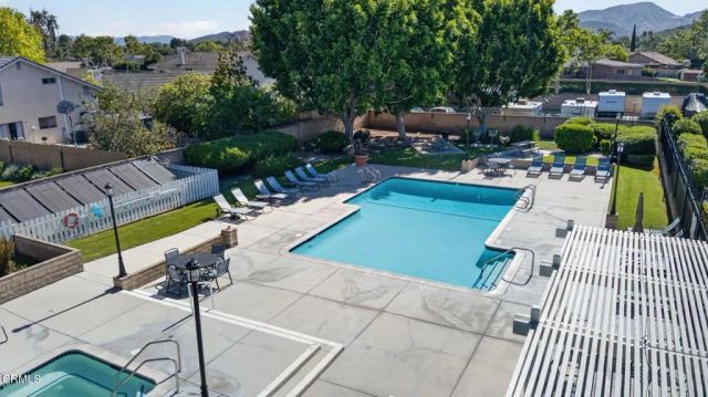 5072 Via Calderon, Camarillo, CA 93012