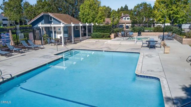 5072 Via Calderon, Camarillo, CA 93012