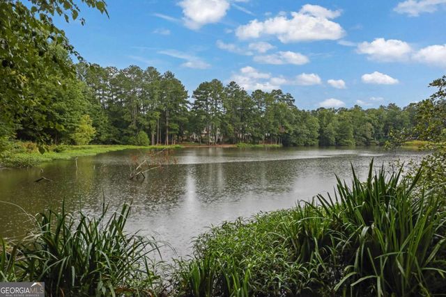 1011 Fairecroft Court, Suwanee, GA 30024