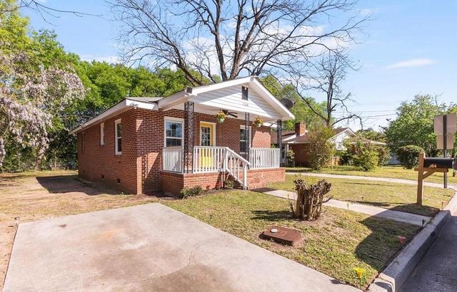 2164 Monroe Avenue, Macon, GA 31204