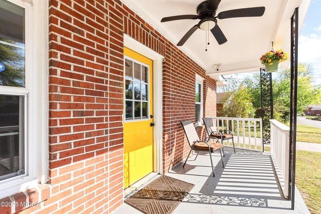 2164 Monroe Avenue, Macon, GA 31204