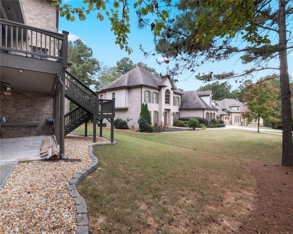 1255 McMinn Way, Snellville, GA 30078