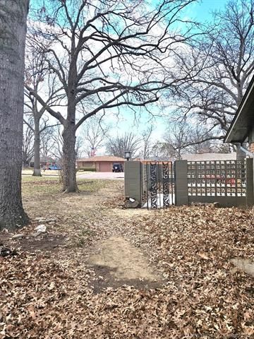 6008 E 56th Place, Tulsa, OK 74135