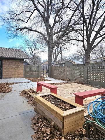 6008 E 56th Place, Tulsa, OK 74135