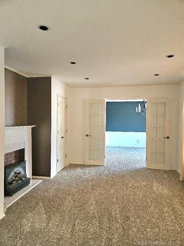 6008 E 56th Place, Tulsa, OK 74135