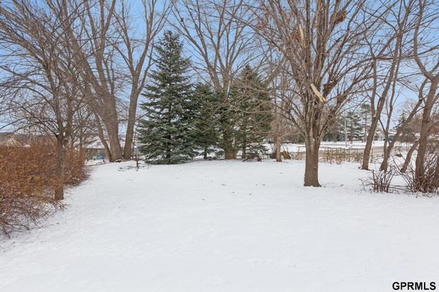 9403 S 25Th Avenue, Bellevue, NE 68147