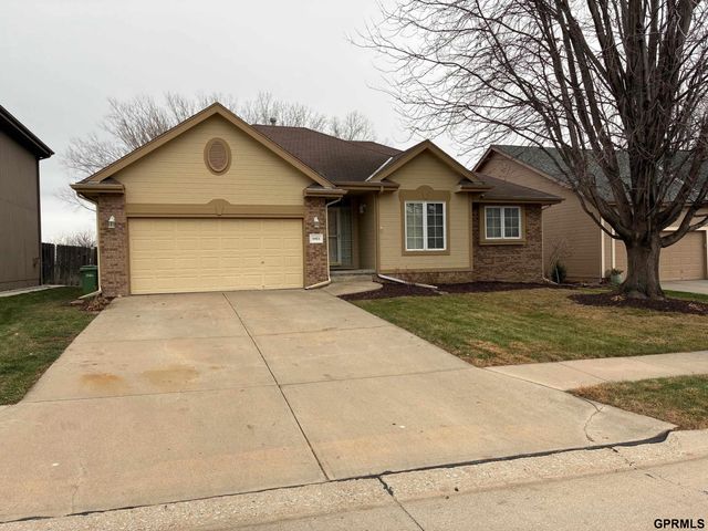 9403 S 25Th Avenue, Bellevue, NE 68147