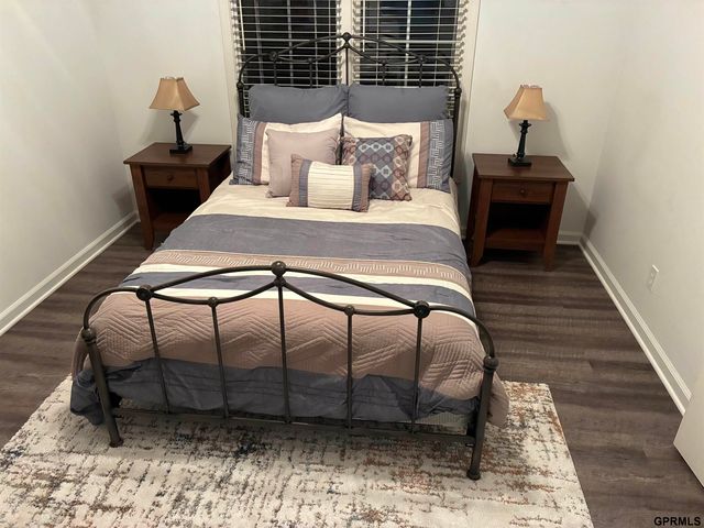 9403 S 25Th Avenue, Bellevue, NE 68147