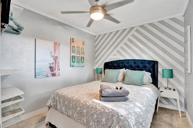 1516 Scott Street, Hollywood, FL 33020