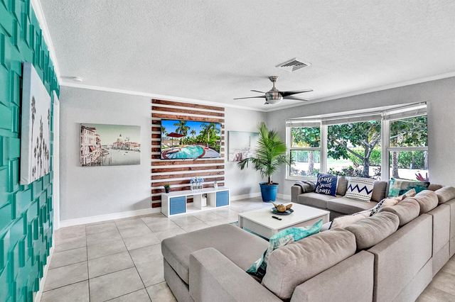 1516 Scott Street, Hollywood, FL 33020