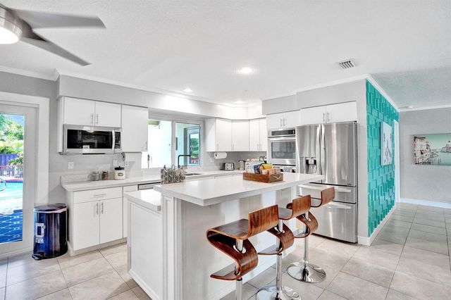 1516 Scott Street, Hollywood, FL 33020