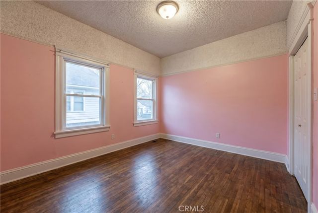 4211 S Flower, Los Angeles, CA 90037