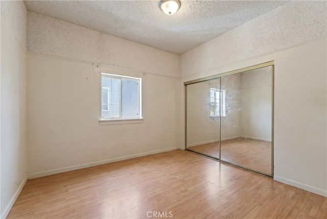 4211 S Flower, Los Angeles, CA 90037