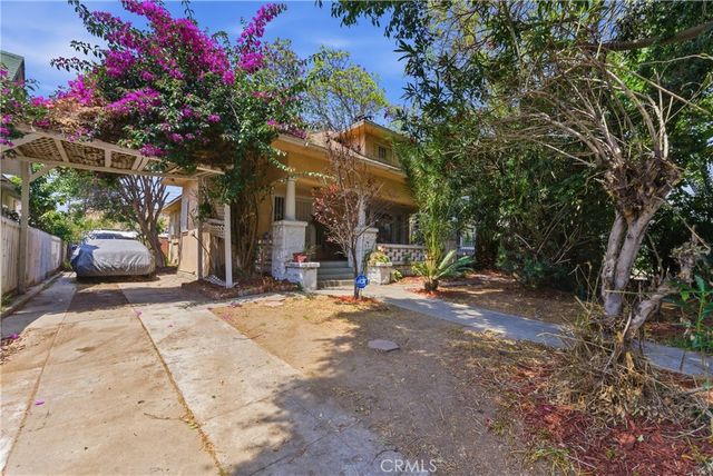 4211 S Flower, Los Angeles, CA 90037