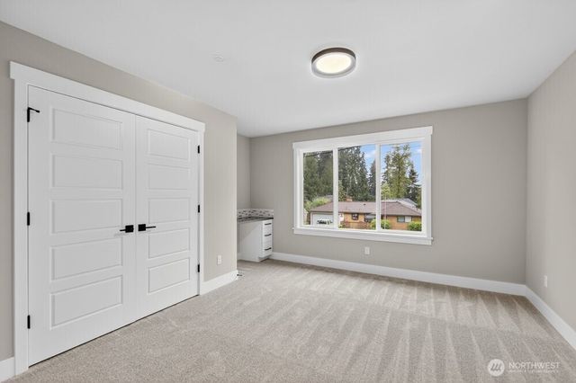 15008 75th Avenue NE, Kenmore, WA 98028