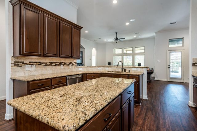 6859 Adrienne Arbor Drive, Spring, TX 77389