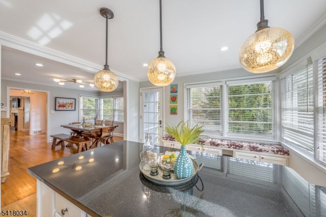 272 Glen Avenue, Millburn Twp., NJ 07041