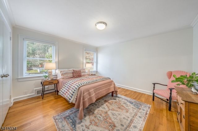 272 Glen Avenue, Millburn Twp., NJ 07041