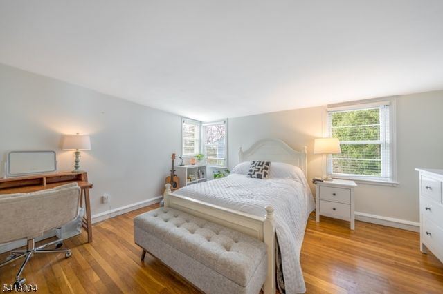 272 Glen Avenue, Millburn Twp., NJ 07041