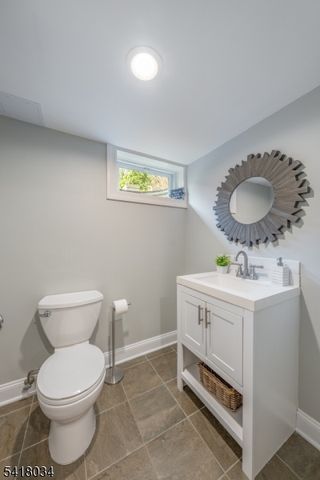 272 Glen Avenue, Millburn Twp., NJ 07041