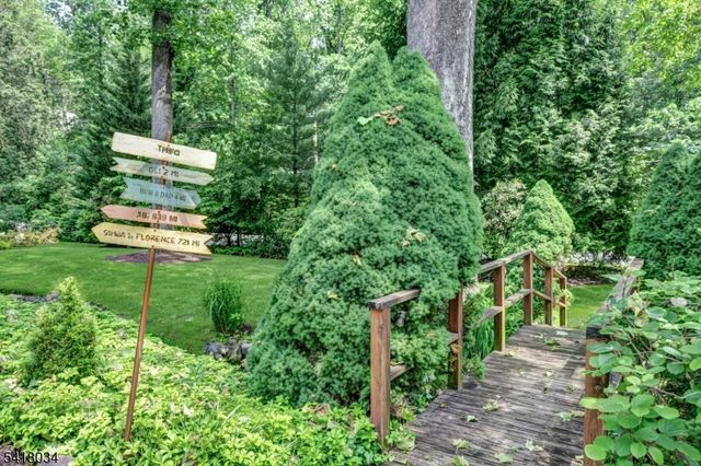 272 Glen Avenue, Millburn Twp., NJ 07041