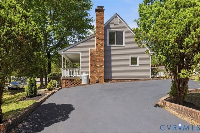 7631 Cotfield Rd, North Chesterfield, VA 23237