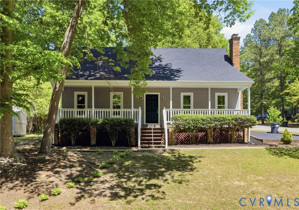 7631 Cotfield Rd, North Chesterfield, VA 23237
