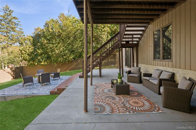 15 Keller Lane, Dobbs Ferry, NY 10522