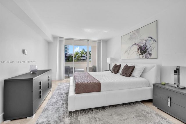 200 Sunny Isles Blvd TH-205, Sunny Isles Beach, FL 33160