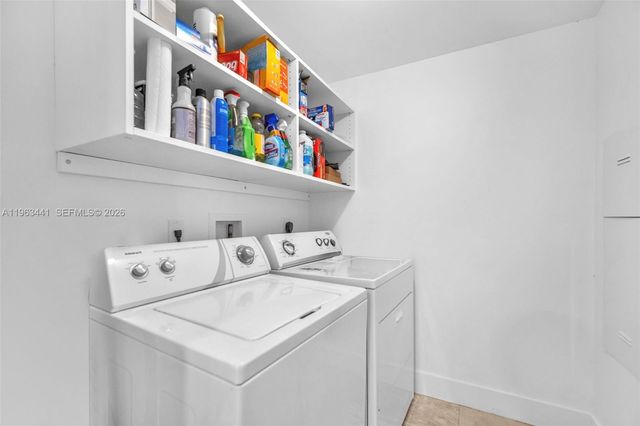 200 Sunny Isles Blvd TH-205, Sunny Isles Beach, FL 33160