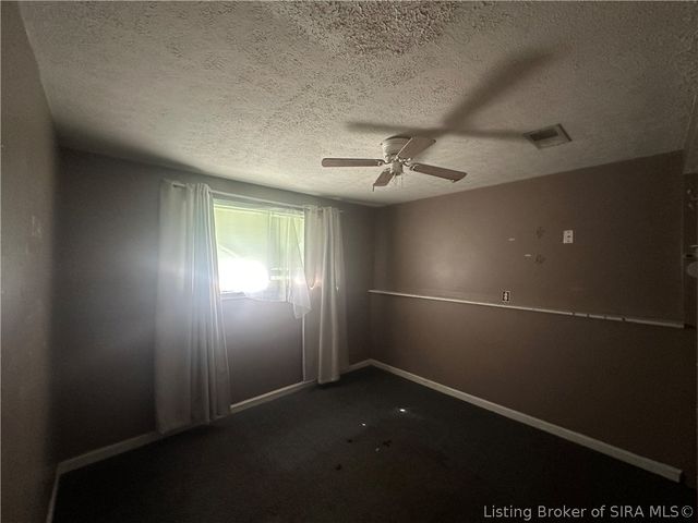 202 Bates Drive, Charlestown, IN 47111