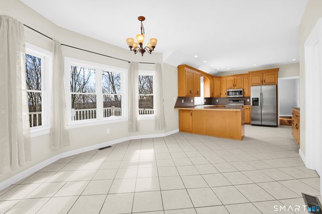 5 Saw Mill Road, Burlington, CT 06013