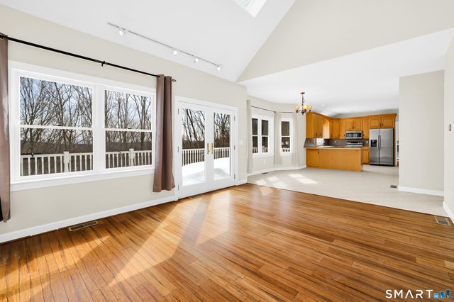 5 Saw Mill Road, Burlington, CT 06013