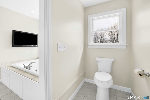 5 Saw Mill Road, Burlington, CT 06013