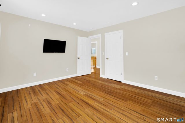 5 Saw Mill Road, Burlington, CT 06013