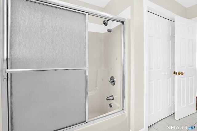 5 Saw Mill Road, Burlington, CT 06013