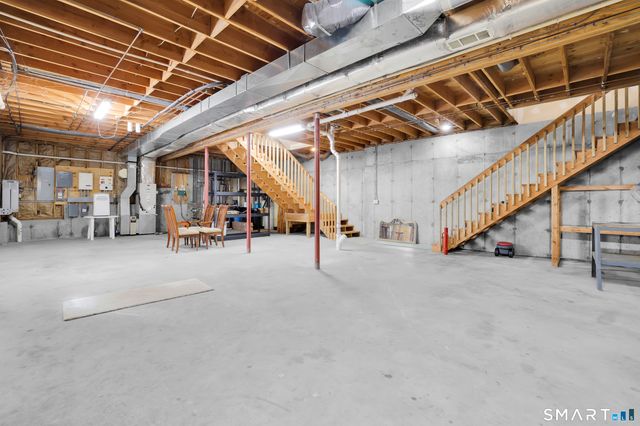 5 Saw Mill Road, Burlington, CT 06013