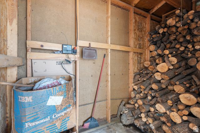 638 N 800 W, Centerville, UT 84014