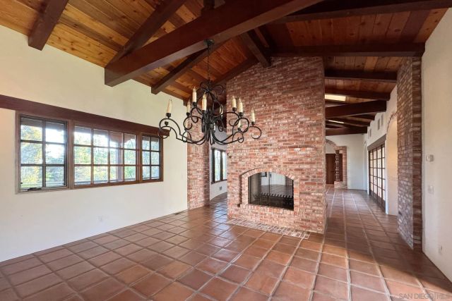 5443 Calzada Del Bosque, Rancho Santa Fe, CA 92067