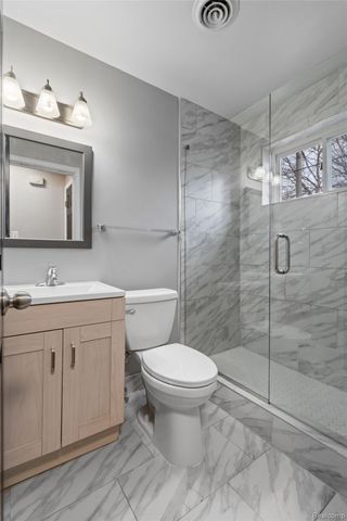 4401 Crooks Road, Royal Oak Charter Township, MI 48073