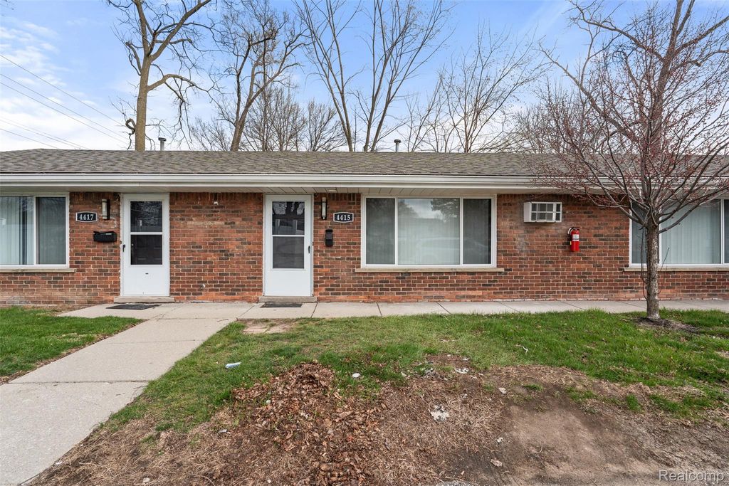 4401 Crooks Road, Royal Oak Charter Township, MI 48073