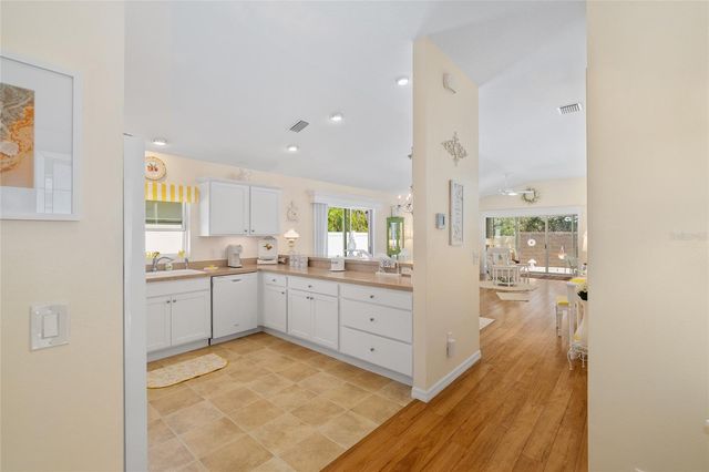 16673 SE 92ND STOKES COURT, The Villages, FL 32162