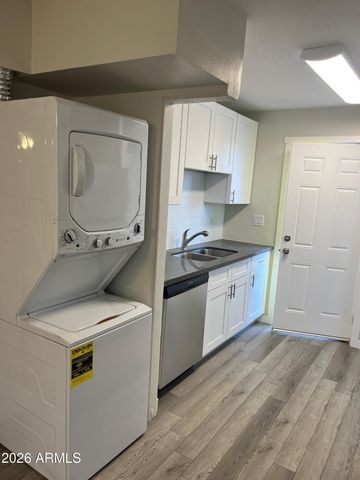1338 E FILLMORE Street, Phoenix, AZ 85006