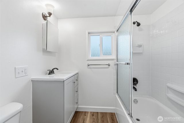 180 Second Street, Cathlamet, WA 98612