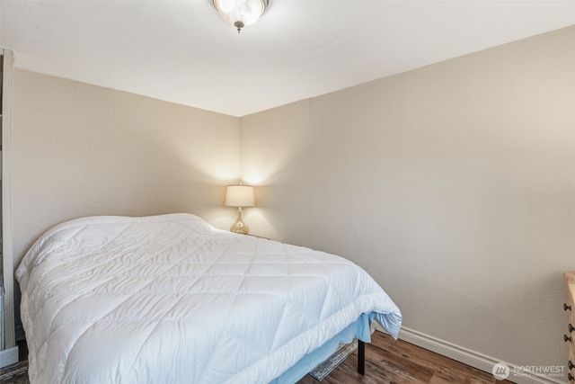 180 Second Street, Cathlamet, WA 98612