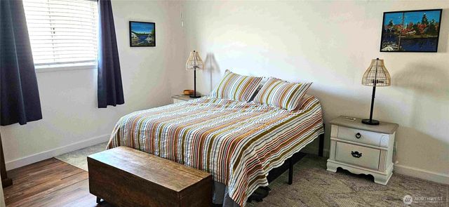 180 Second Street, Cathlamet, WA 98612