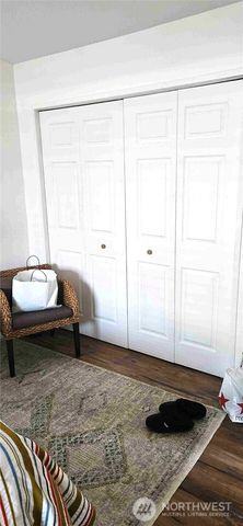 180 Second Street, Cathlamet, WA 98612