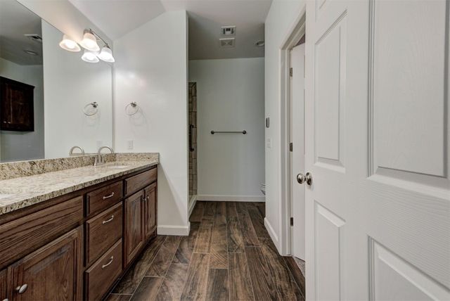 316 SW 4th Place, Newcastle, OK 73065