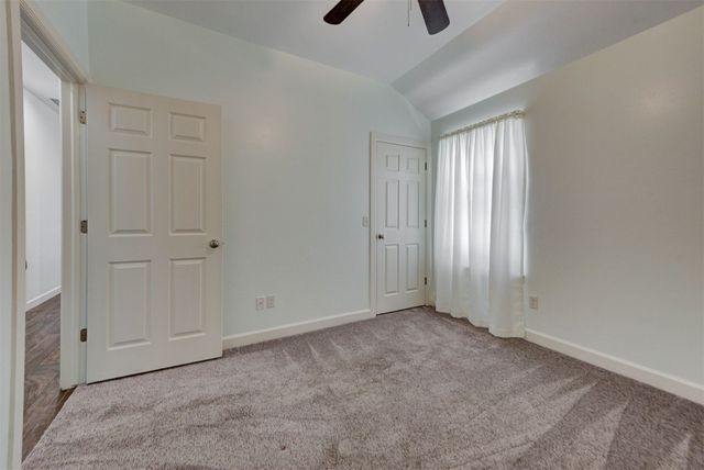 316 SW 4th Place, Newcastle, OK 73065