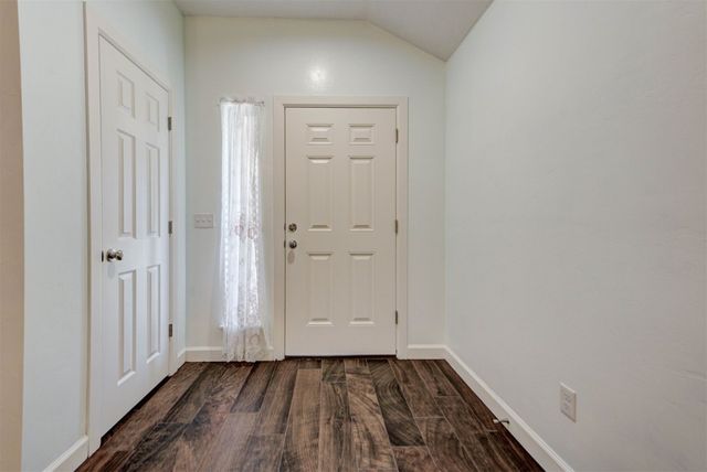 316 SW 4th Place, Newcastle, OK 73065